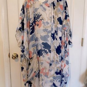 Soft Floral Kimono
